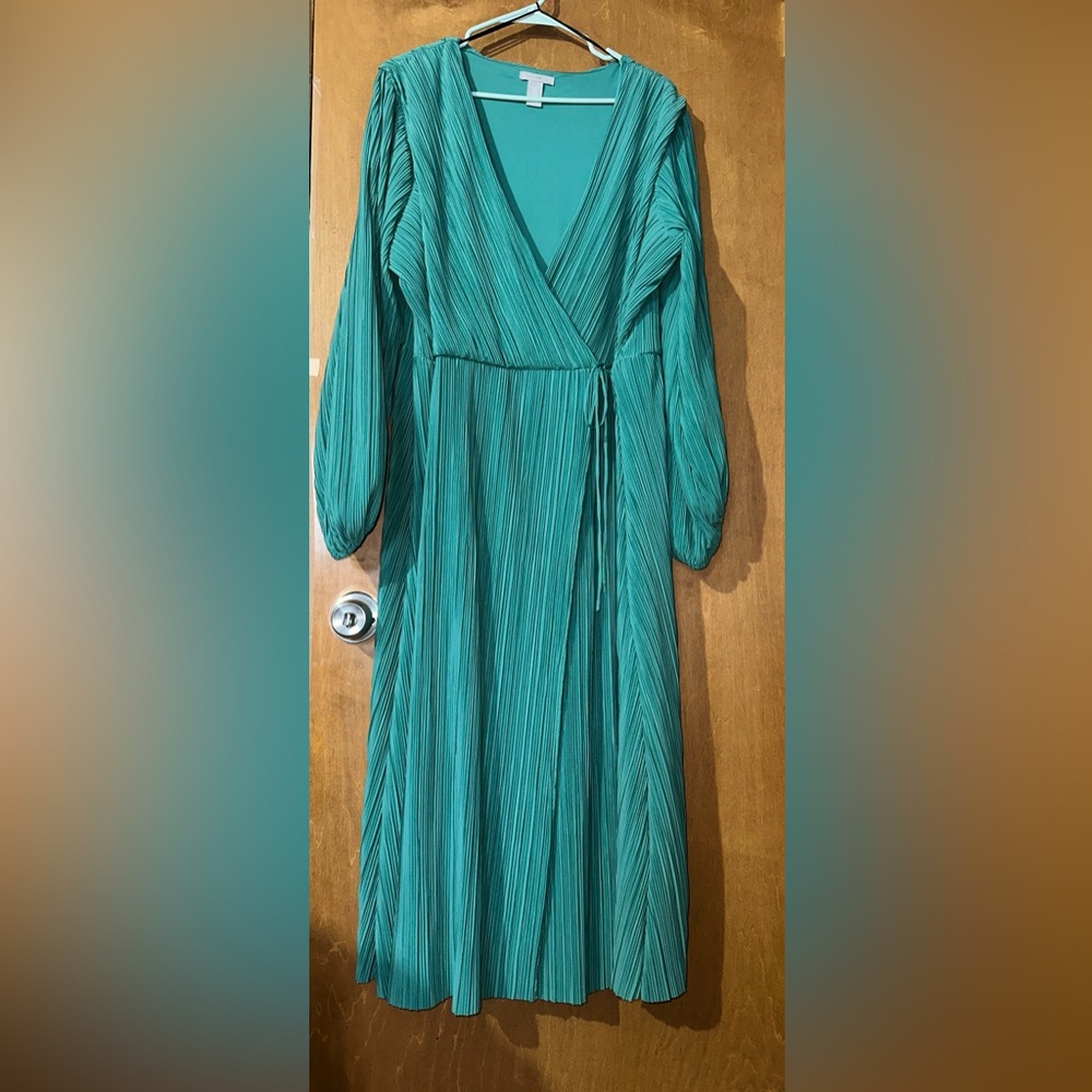 H&M Teal Long Sleeve Dress